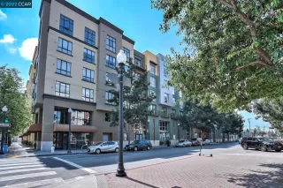 Photo #1: 41011095 Listing 