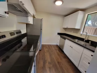 Photo #3: 41011114 Listing