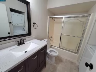 Photo #5: 41011114 Listing