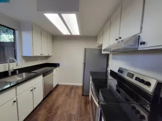 Photo #4: 41011116 Listing