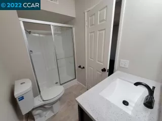 Photo #5: 41011116 Listing