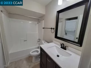 Photo #6: 41011116 Listing