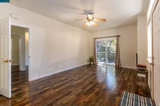 Photo #2: 41011221 Listing 