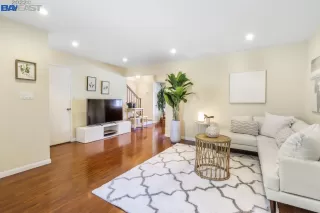 Photo #4: 41011263 Listing