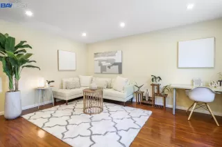 Photo #5: 41011263 Listing