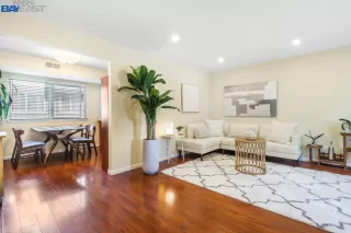 Photo #6: 41011263 Listing