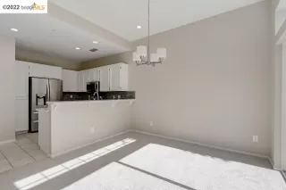 Photo #5: 41011269 Listing