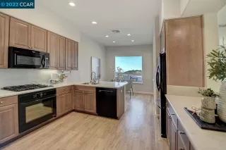 Photo #3: 41011293 Listing 