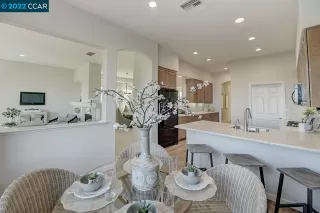 Photo #6: 41011293 Listing 