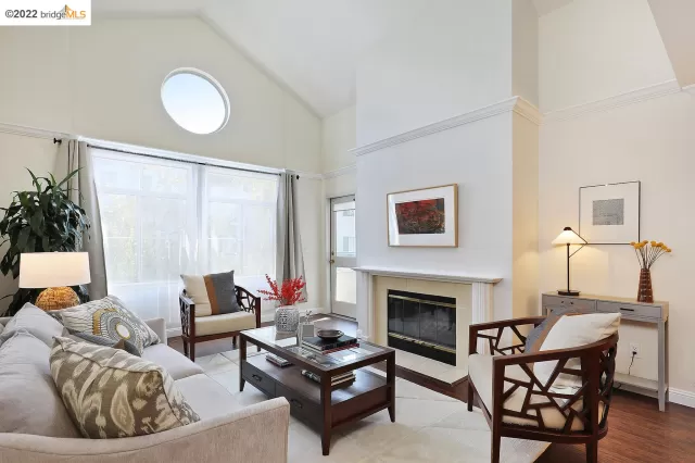 MLS: 41011384 Condo For Sale