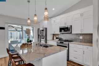 Photo #1: 41011551 Listing