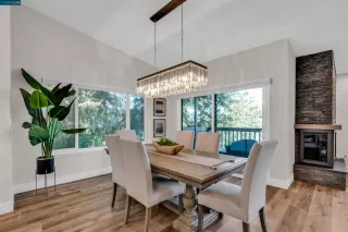 Photo #2: 41011551 Listing