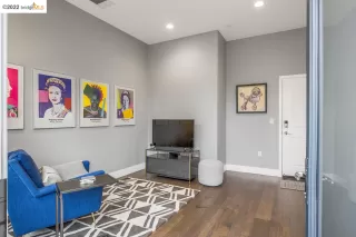 Photo #3: 41012039 Listing