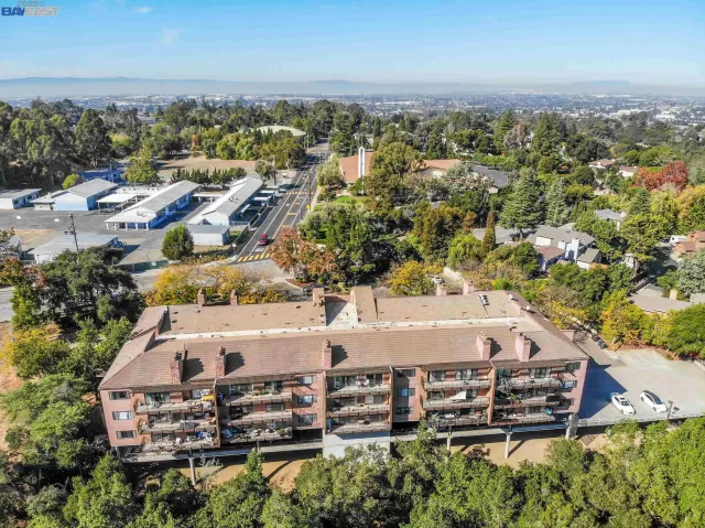 MLS: 41012135 Condo For Sale