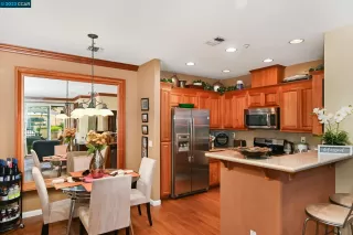 Photo #4: 41012171 Listing