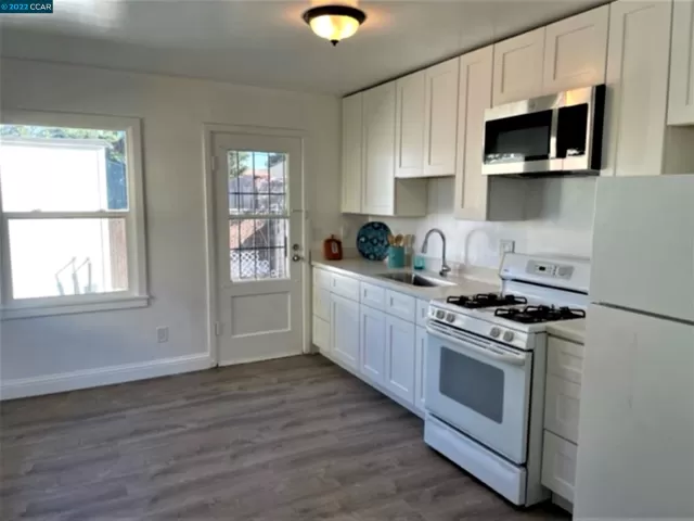 MLS: 41012339 Condo For Sale