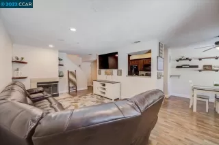 Photo #4: 41012520 Listing