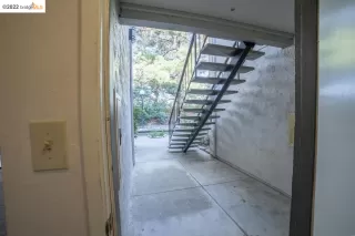 Photo #4: 41012632 Listing