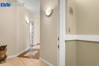 Photo #2: 41012731 Listing