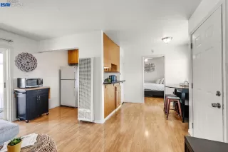 Photo #5: 41012813 Listing