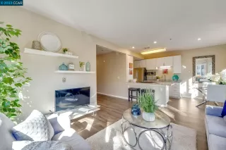 Photo #3: 41012877 Listing