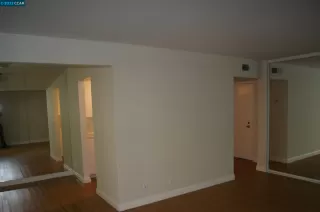 Photo #1: 41012930 Listing 