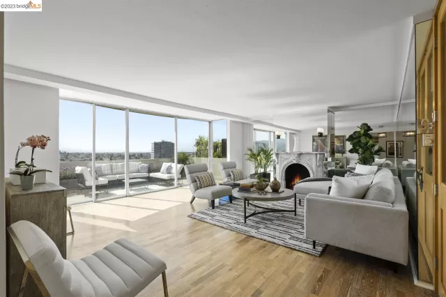 MLS: 41012958 Condo For Sale