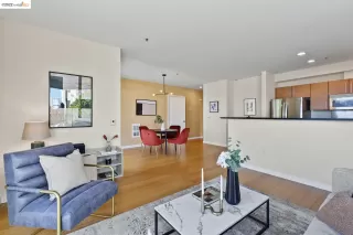 Photo #5: 41012978 Listing