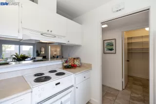 Photo #6: 41012980 Listing 