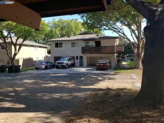 Photo #6: 41013197 Listing