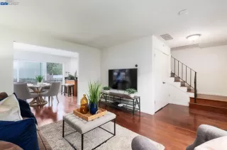 Photo #2: 41013314 Listing 