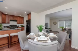 Photo #6: 41013314 Listing 