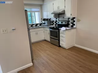 Photo #3: 41013371 Listing