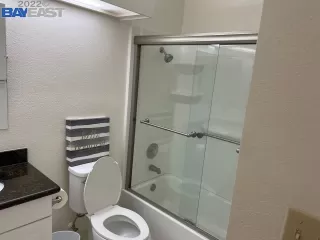 Photo #4: 41013371 Listing