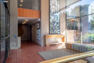 Photo #2: 41013379 Listing