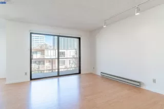 Photo #6: 41013379 Listing