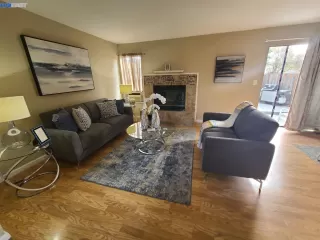 Photo #5: 41013430 Listing