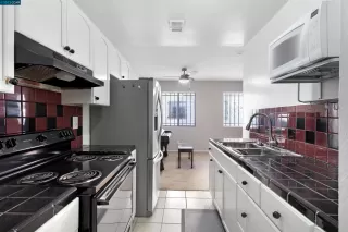 Photo #1: 41013532 Listing