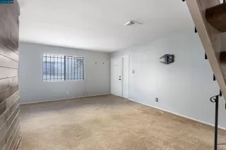 Photo #5: 41013532 Listing