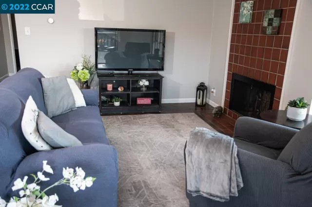 MLS: 41013639 Condo For Sale