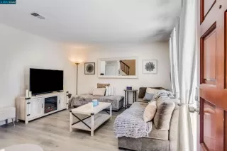 Photo #3: 41013710 Listing