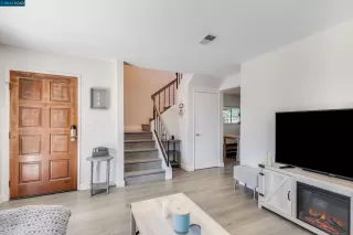 Photo #5: 41013710 Listing