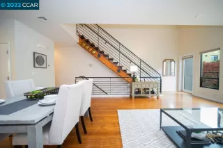 Photo #1: 41013810 Listing 