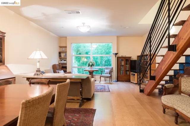 MLS: 41013816 Condo For Sale