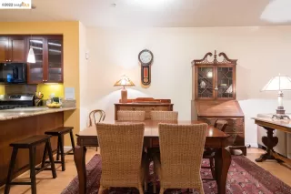 Photo #2: 41013816 Listing 