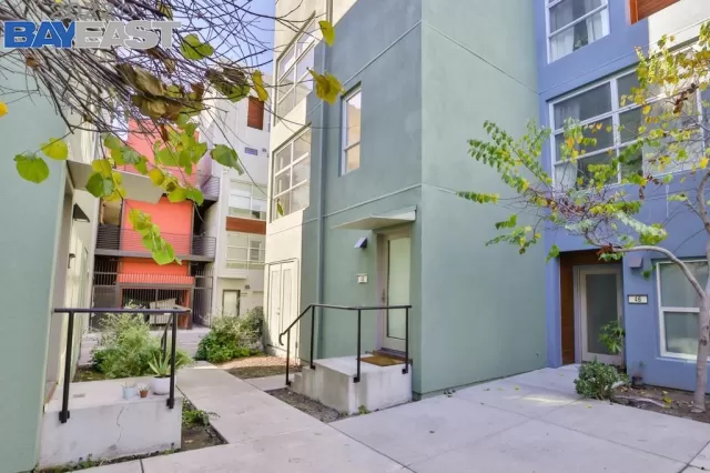 MLS: 41013876 Condo For Sale