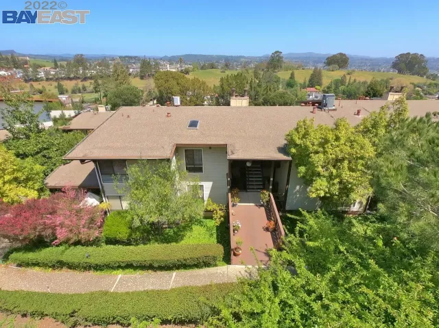 MLS: 41013889 Condo For Sale