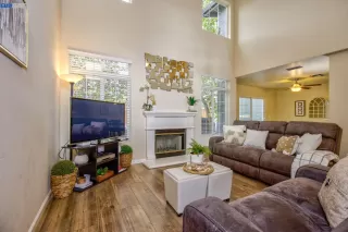 Photo #4: 41013923 Listing