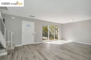 Photo #5: 41014066 Listing