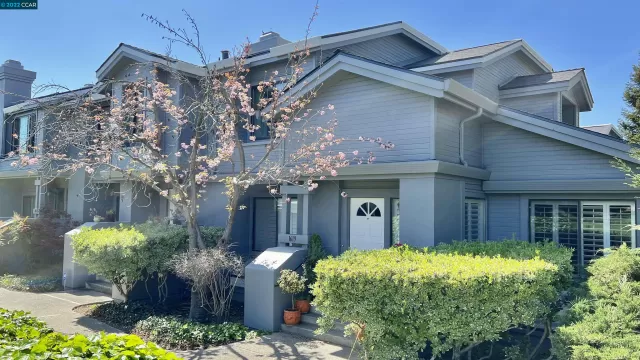 MLS: 41014396 Condo For Sale